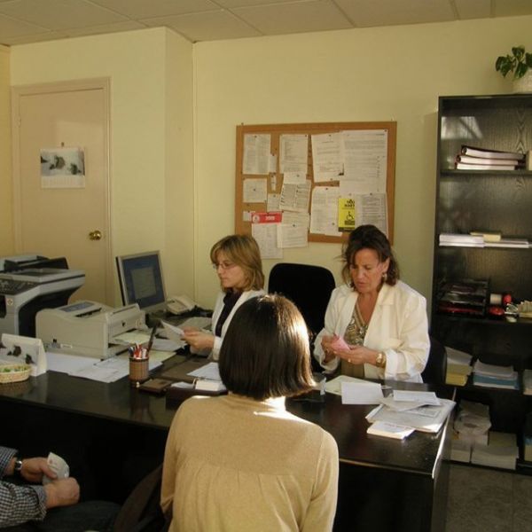 Centro médico Pasarela