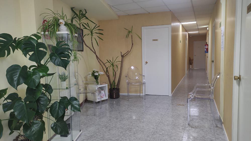 Sala de espera del Centro psicotécnico en Tineo